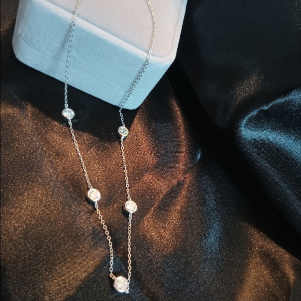 2.5ct. Moissanite Diamond Necklace - Picture 4 of 4